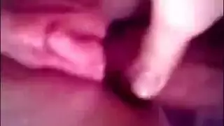 تمتص زب حبيبها