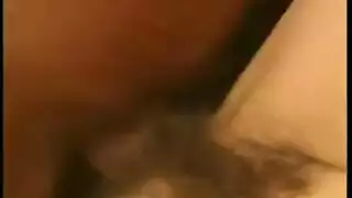 العائلة تلعب حلع الملابس