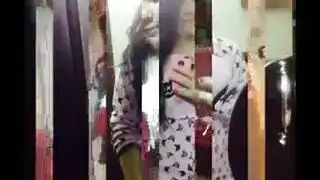 مروة من المنصورة تعرض جسمها وهي بنقاب