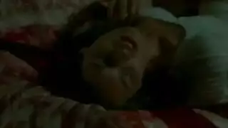 أنين وتدفق السوائل