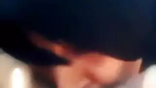 كابول جزائرية ينيكها صاحبهافي السيارة ويوجعها