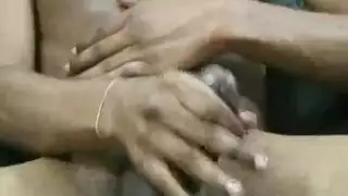 جني مال السيارة: زب أسود كبير ينيك سالي بعمق مع تدريب الحلق