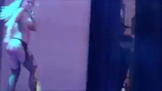 أفلام إباحية خادمات مثيرة