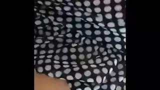 الفحل العربي تركي يأخذها من الخلف بوضعية الكلب