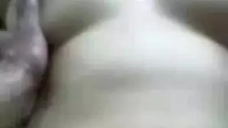 الفحل السوري ينكح عشيقته العربية في بورن منزلي صريح