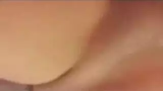 قضيب هاوي كبير يملأ مؤخرة الشقراء في جنس مكتبي صريح