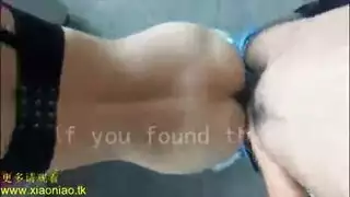 بلا حدود: أصدقاء يشاركون في حفلة جنس خام وحشية
