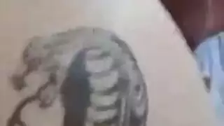 جزاءرية تستعرض جسمها وتبحت عن من ينكيها