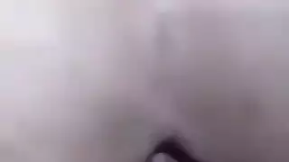ربة منزل وقحة تحصل على شرج خشن من صاحب زوجها