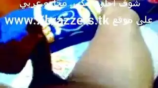 ولد هاتف صحبت امو وخدرها