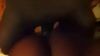 جنس سحاقي بخاري: تدليك بالزيت يتحول إلى أكل فرج