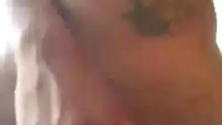 فرج ناضج يُدك في الطبيعة