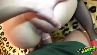 فحول شباب في رسوم إباحية صريحة