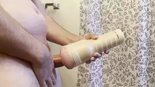 سكس للفنانه اللبنانيية دارين من فيلم فرنسي
