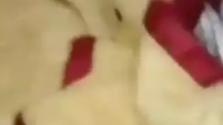 مصرية مع عشيقها بينك بصورها من تليفونه