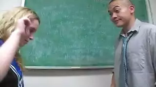 اغتصاب فتيات ثانوي