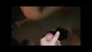 كرات وحش سخيفة؟ هذه المغنّية الآسيوية تأخذها جميعًا في حلقها
