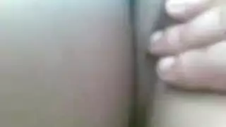 زوجة محرومة مع اعز اصدقاء زوجها
