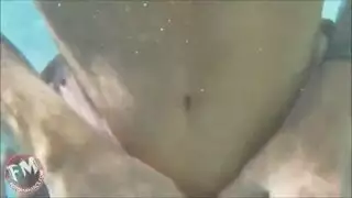 أبيجيل ماك جاهز للنزول والقذارة مع رجل تحبه كثيرًا