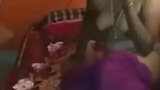 مفلس ناضجة جاهزة لممارسة الجنس
