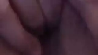 حلب قضيبي على مشاهدة فيلم اباحي