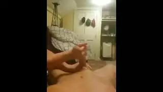 جلسة شرجية إكس إكس إكس مع فتاة تئن