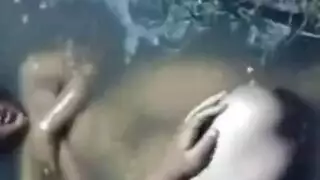 بنات وقحات تتوق لقضيب كبير وجنس عنيف