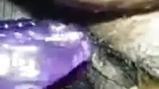 شريط جنسي في الاستوديو: فنانات رسوم متحركة في مشهد سحاقي صريح