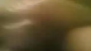 امرأة موريتانية منحنية الجسم تُمارس الجنس على وجهها في مقطع صريح