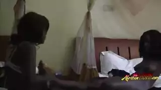 مثليات التقبيل الفم مص السان بوشابوش