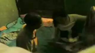 مصري مثير ينيك ربة منزل جارة مثيرة في مشهد إباحي