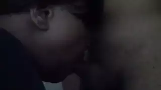 القاع الأحمر صغير ديك تون