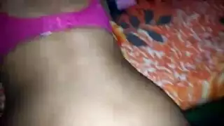بريا عارية تماماً ومستعدة لجنس عنيف