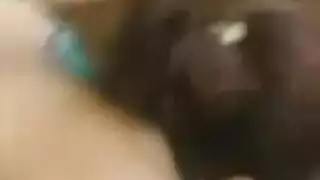 قضيب شاب وفرج ناضج: فيلم إباحي كامل