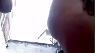التقويم لعق راعية البقر