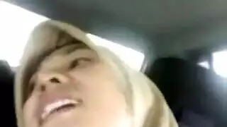 رجل ينام مع مرأتين فيديو مجاني