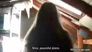 يغتصب شاي مقابل المال لواط
