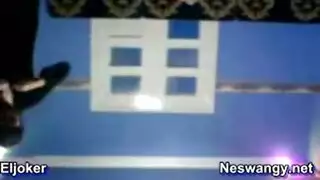 نيك إباحي لمحجبة: إيلاج عميق ومشاهد أمامية كاملة على الكاميرا