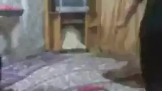 شريط سكس عراقي متطرف: عرض ويب كام خاص يتحول إلى برية