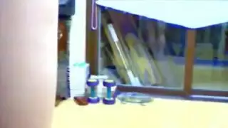 بنات امزح والاخوه صلي عليها على صدام