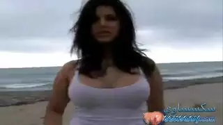 الحسناء وللوحش