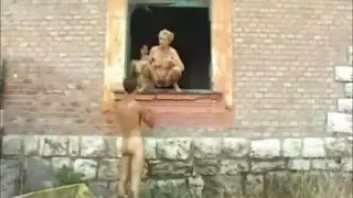 ينيك بالاسانسير