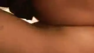 وضعية الخنفساء بقوة