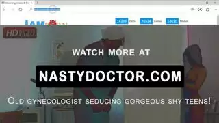اب يضرب ابنته وينيكها لانها تذهب إلى المدرسة بدون ملابس داخليه