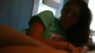 الاختين الناعمتين مع اخوهم في سكس ثلاثي