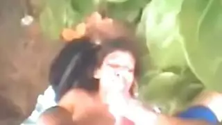 فتاتي النشطة لا تتوقف عن مص زبي الكبير