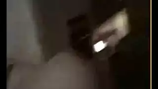 زب بين شفرتين