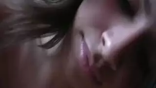 حارّة تمتص بعمق مثل المحترفة