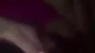حفلة جنسية لران وماي بجانب المسبح: شرج، مص، وتدفق في الحمام