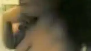 سعودي كيحوي قحبة بعنف
